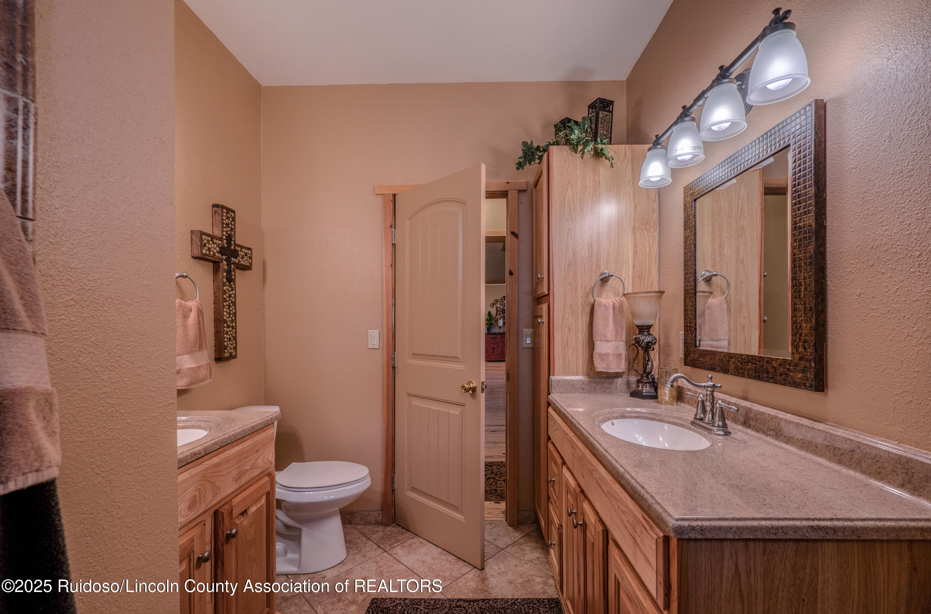 135 Sun Mountain Loop