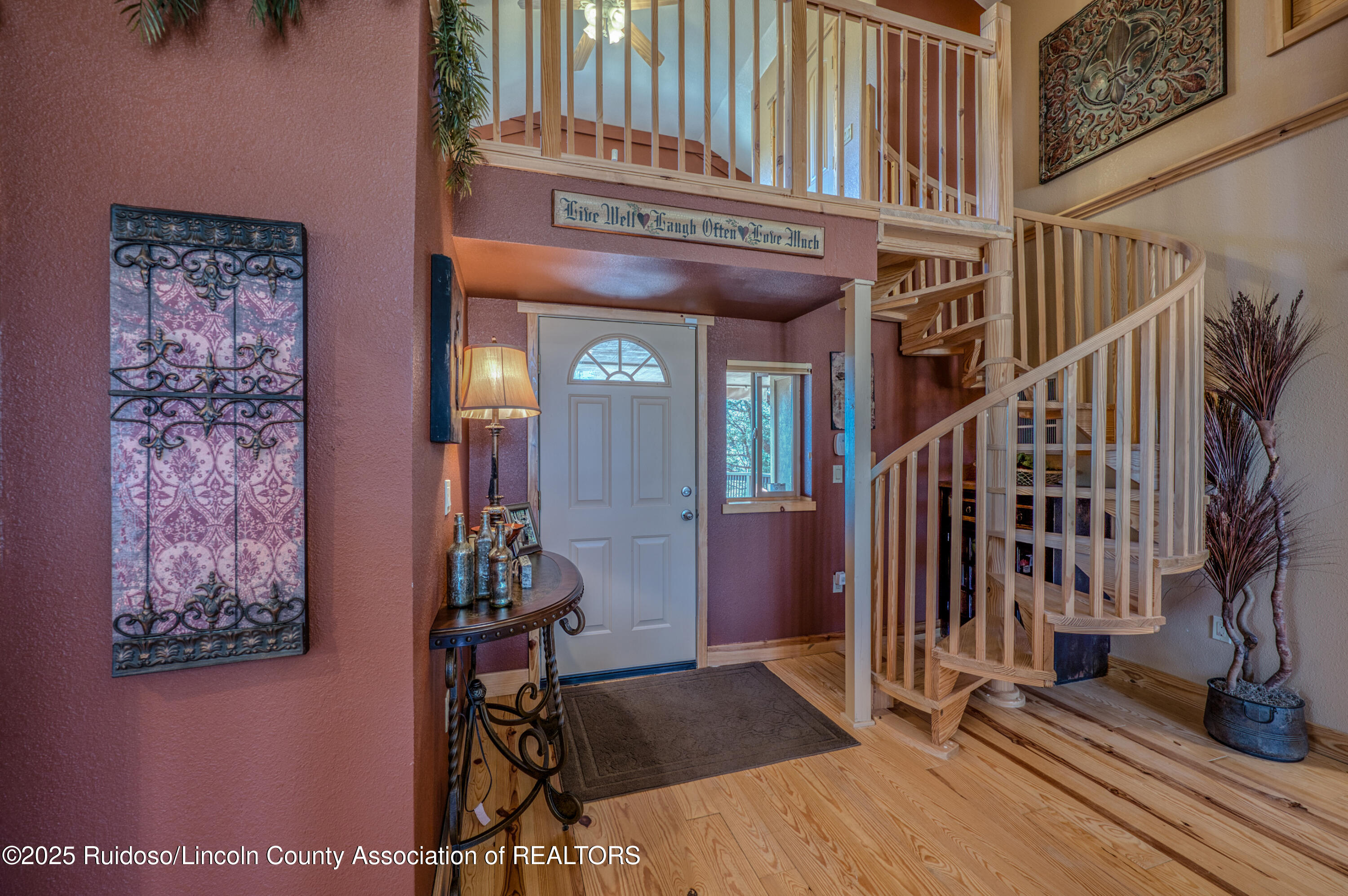 135 Sun Mountain Loop