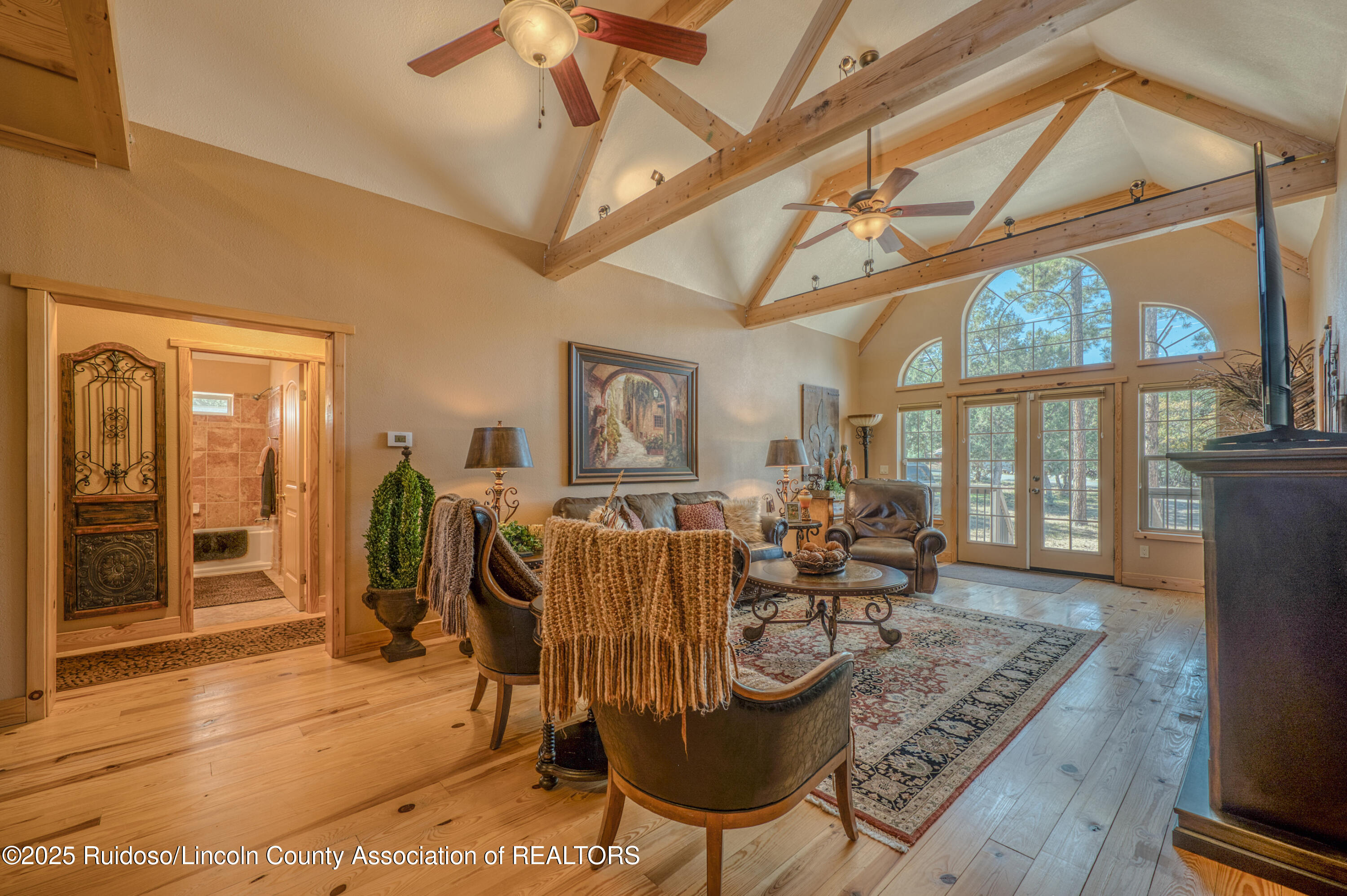 135 Sun Mountain Loop