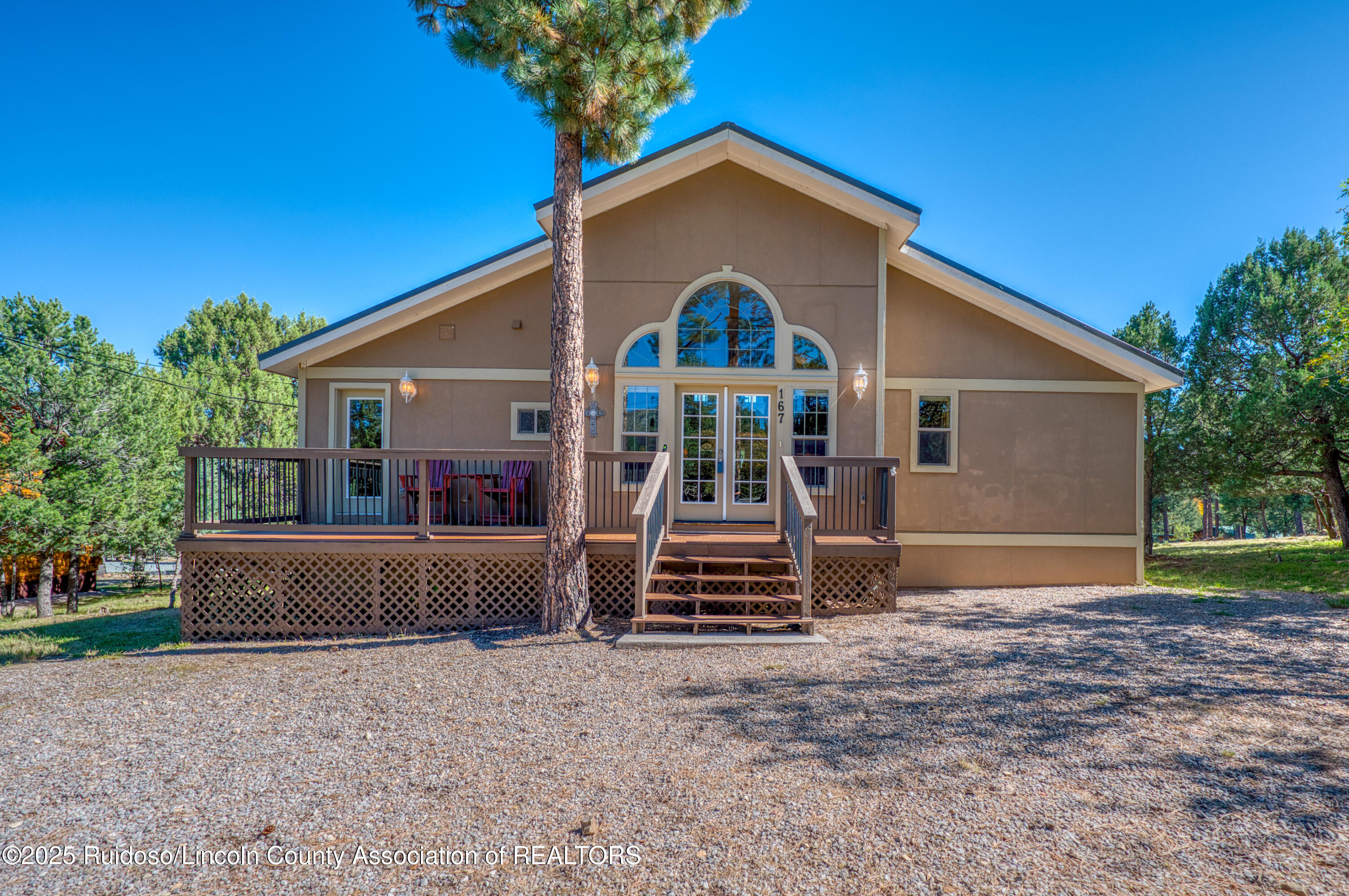 135 Sun Mountain Loop