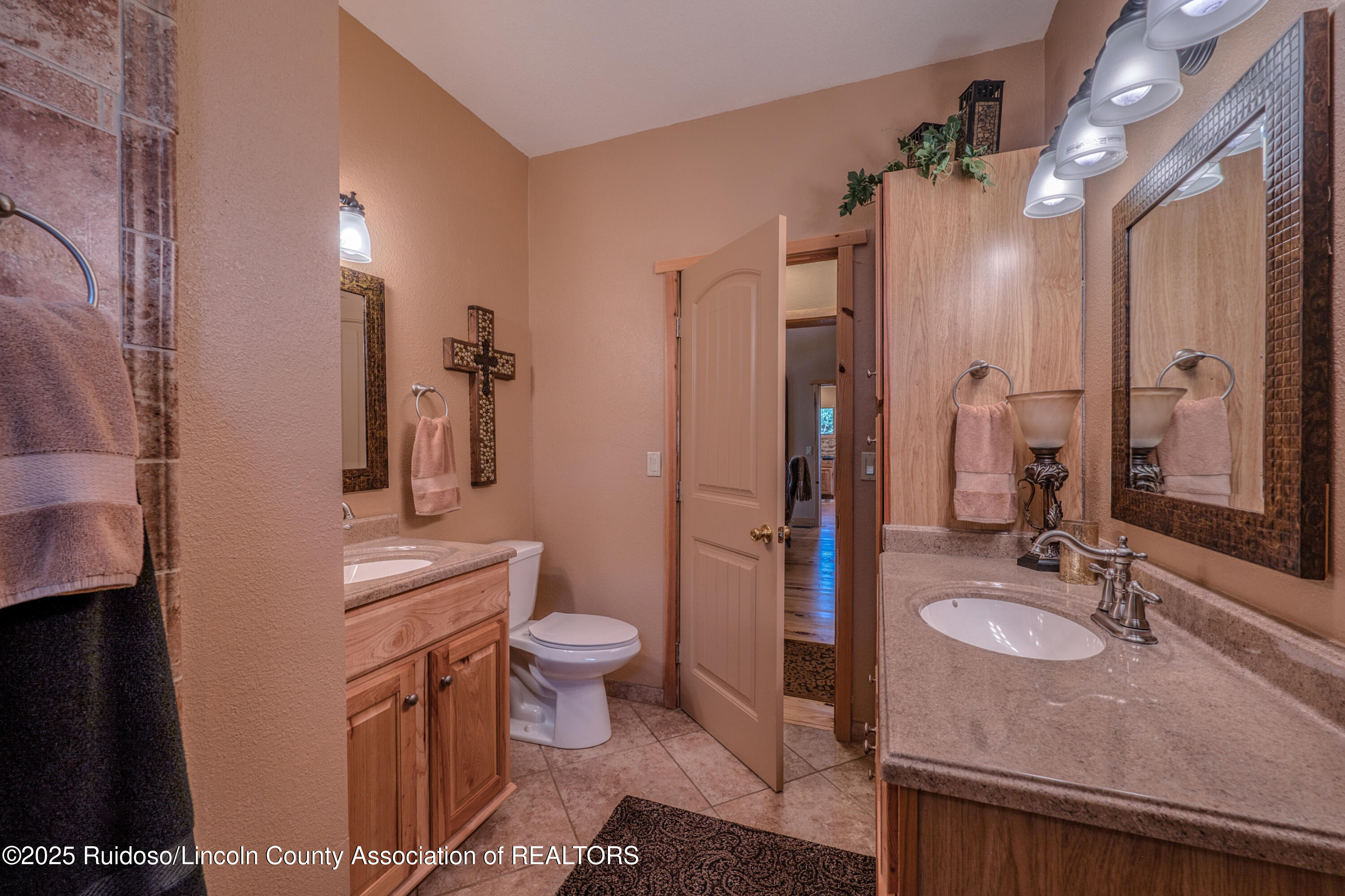 135 Sun Mountain Loop