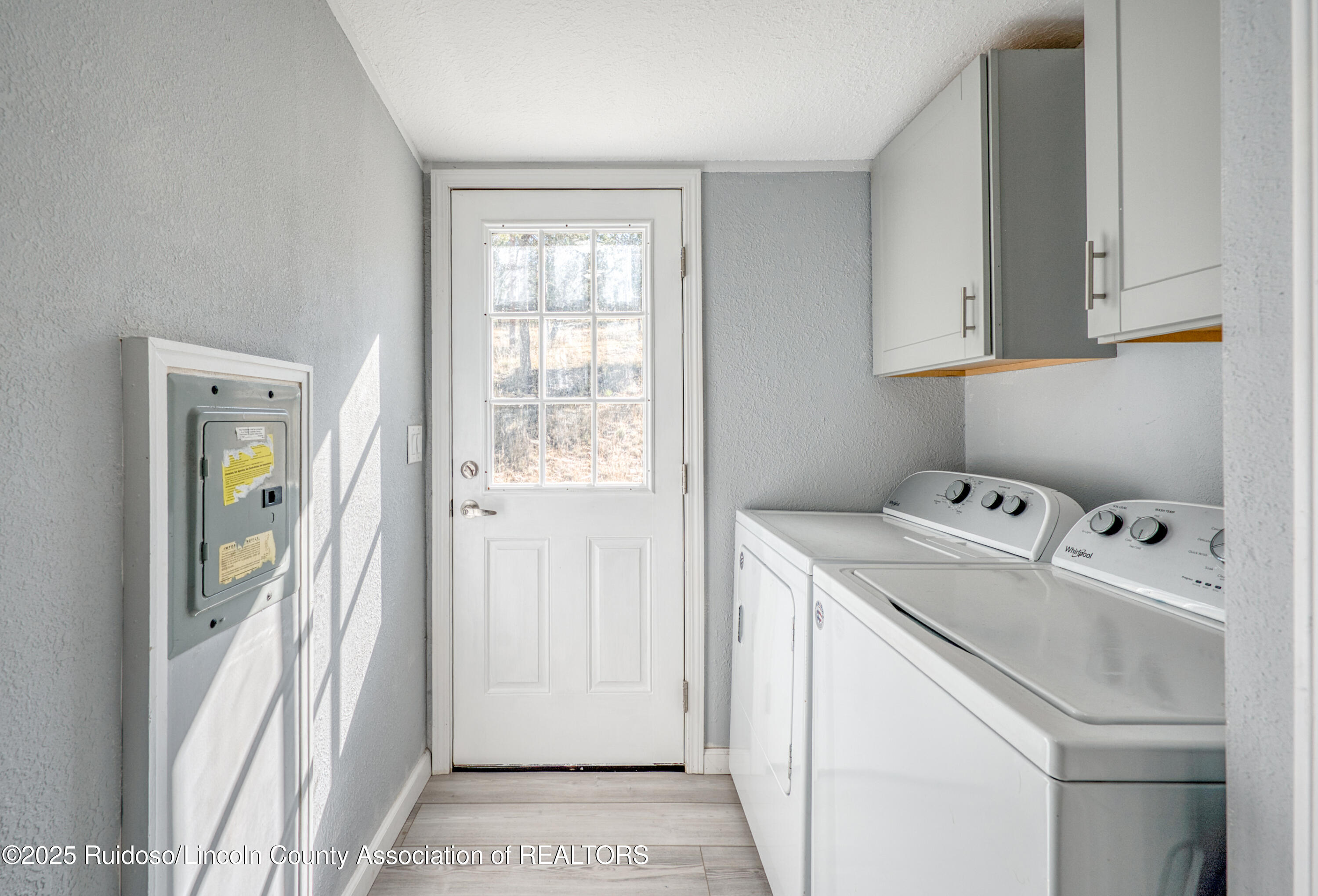 140 W Grand View Road