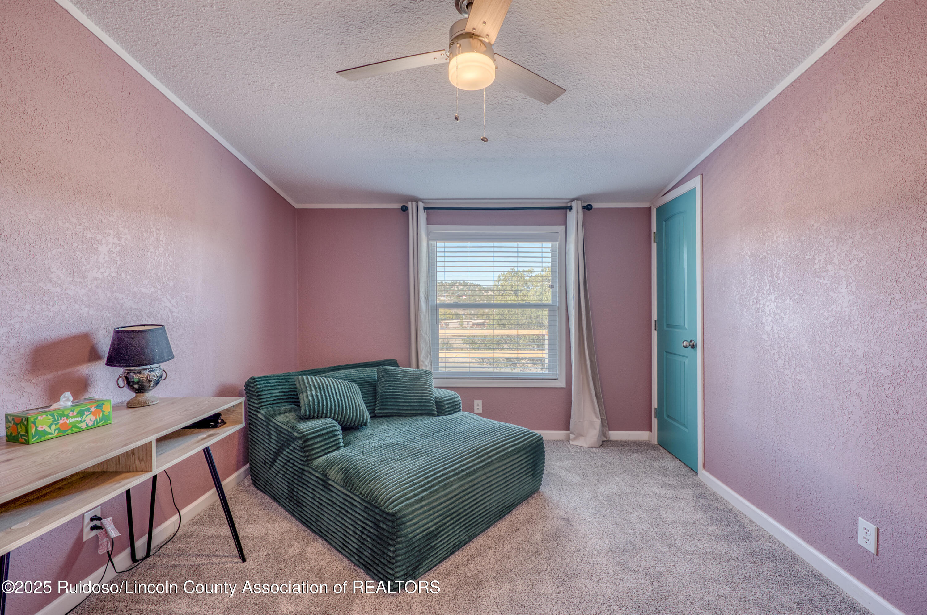 140 W Grand View Road