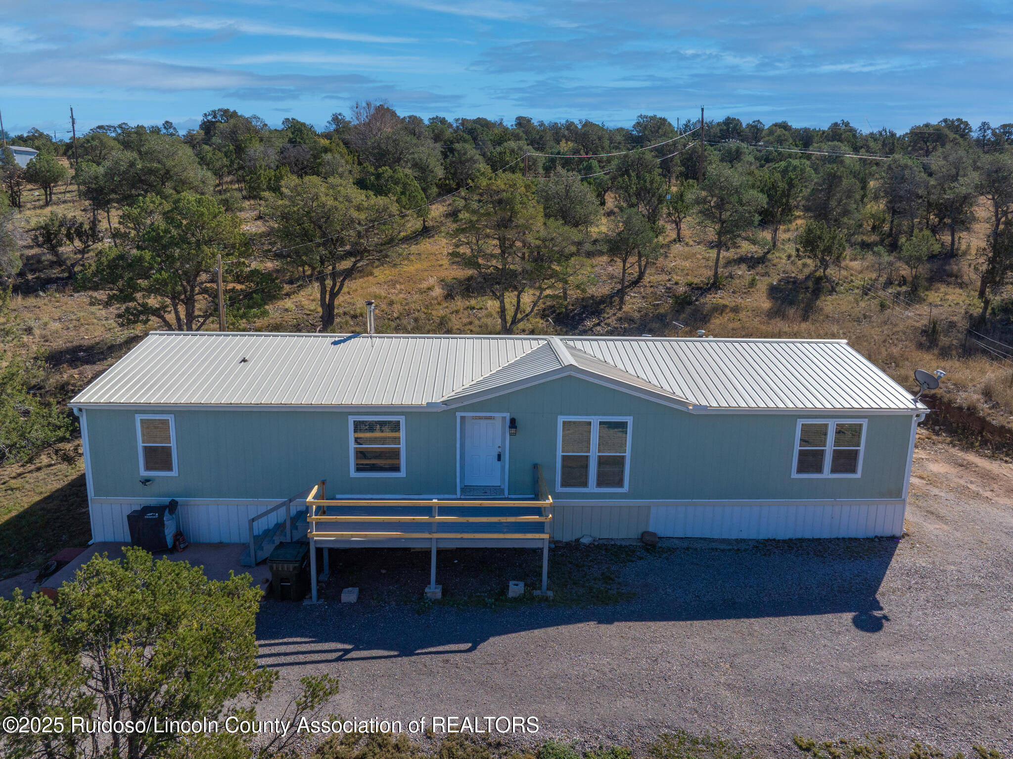 140 W Grand View Road