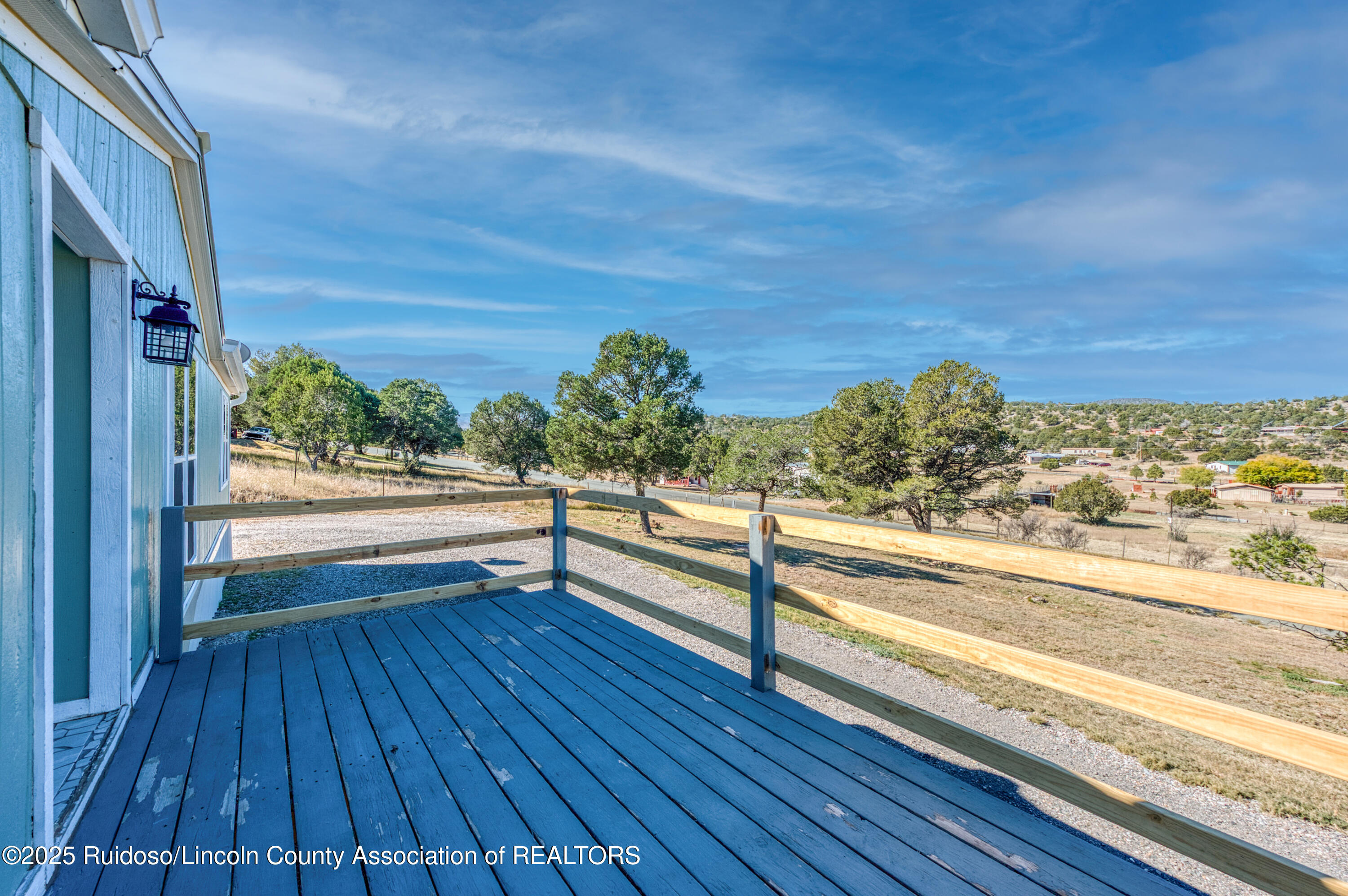 140 W Grand View Road