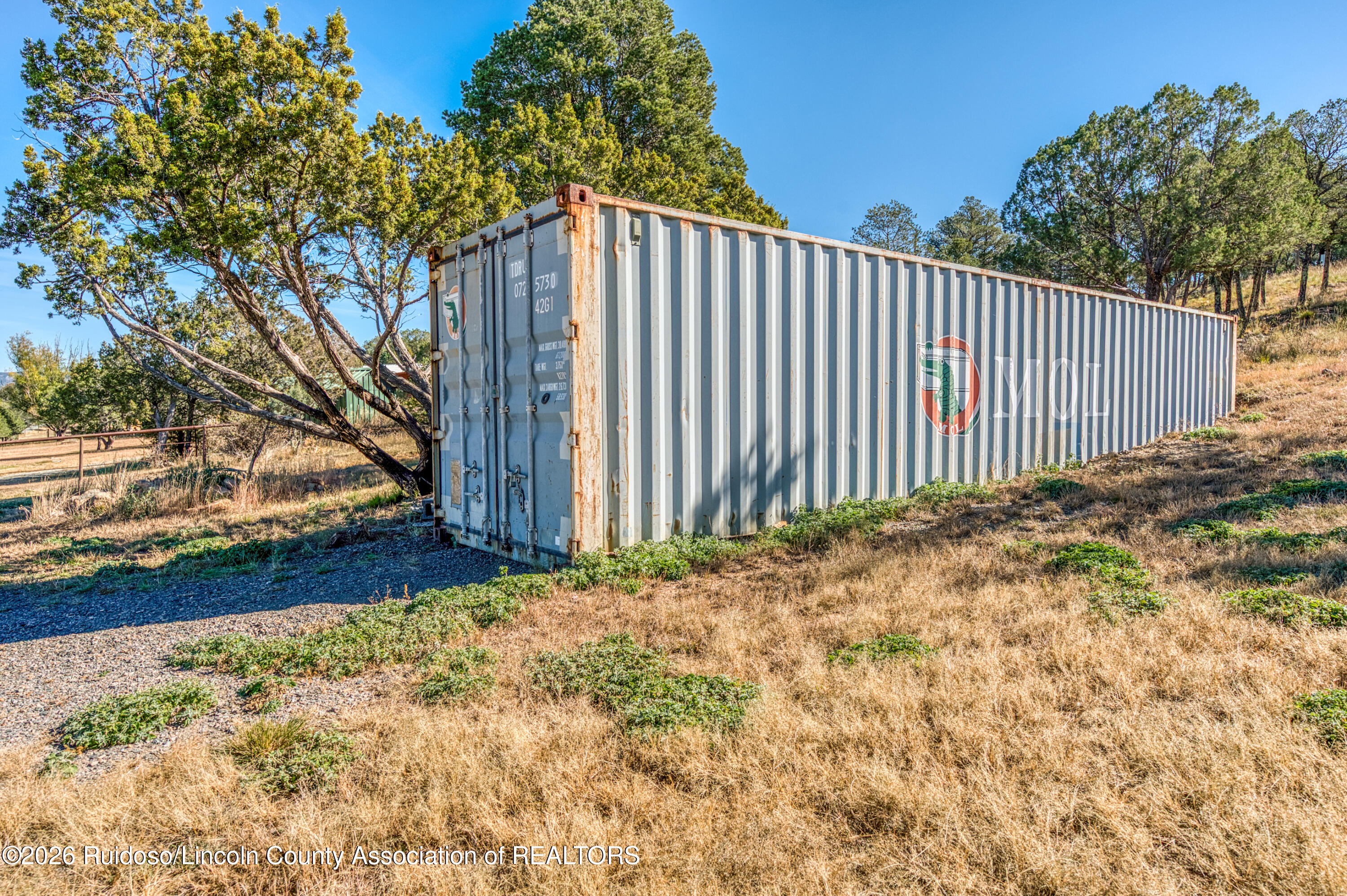 140 W Grand View Road