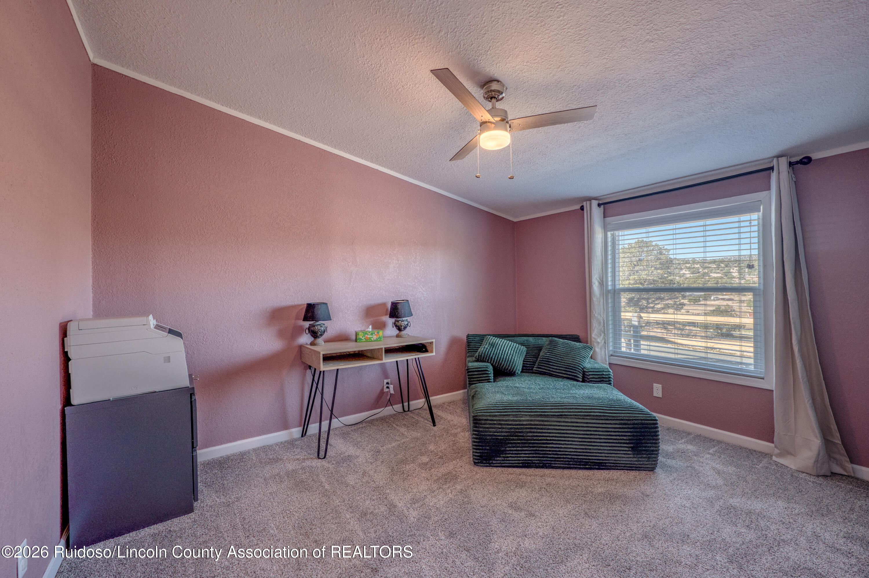 140 W Grand View Road