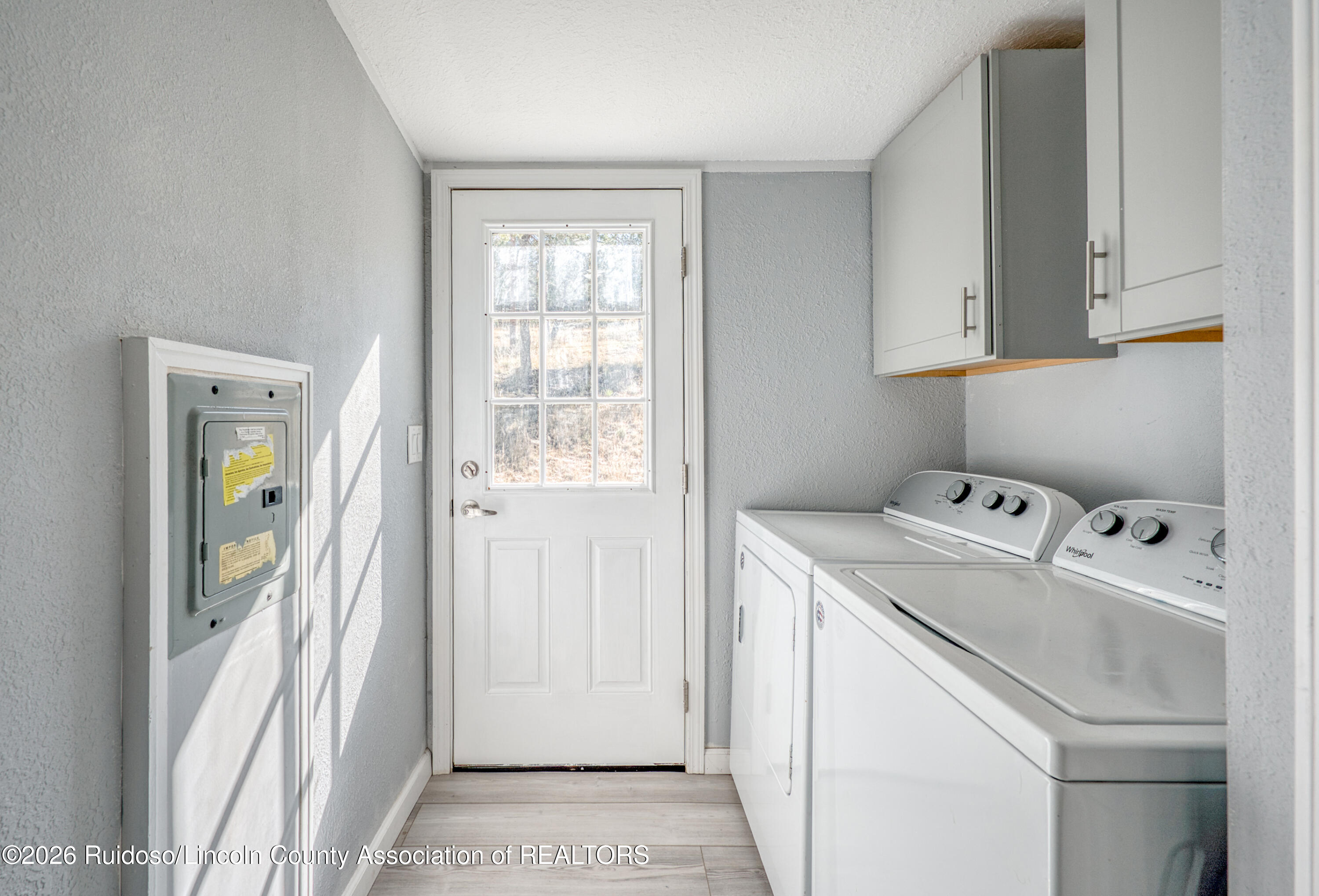 140 W Grand View Road