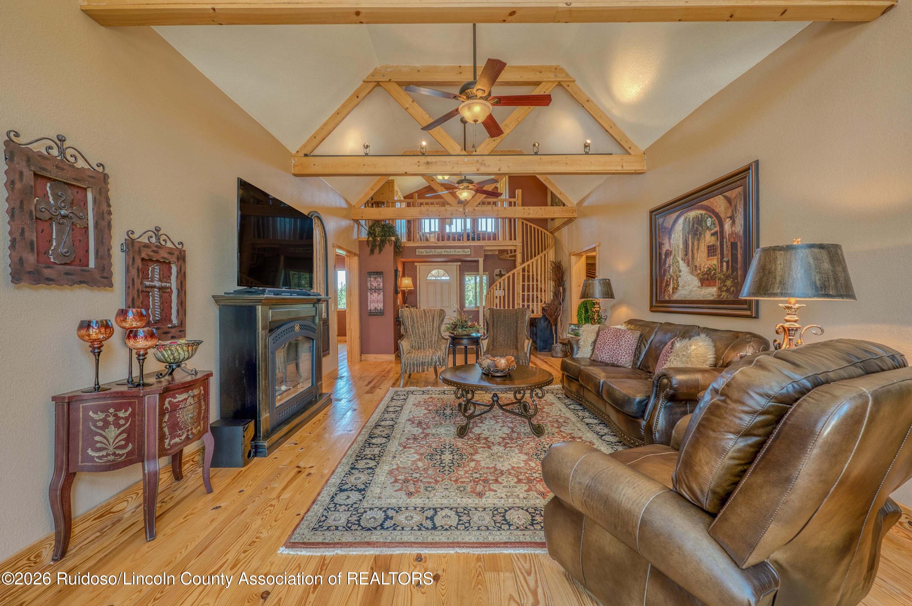 135 Sun Mountain Loop