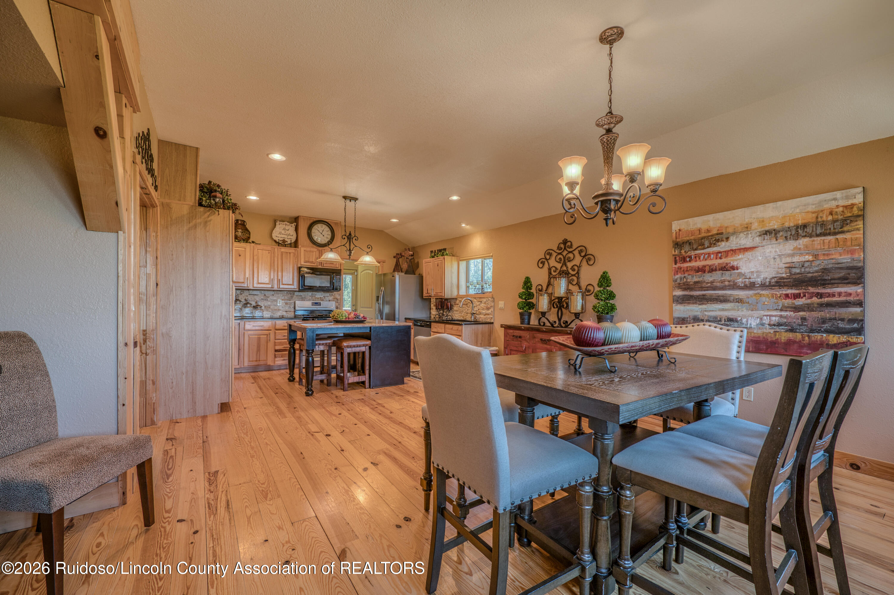 135 Sun Mountain Loop