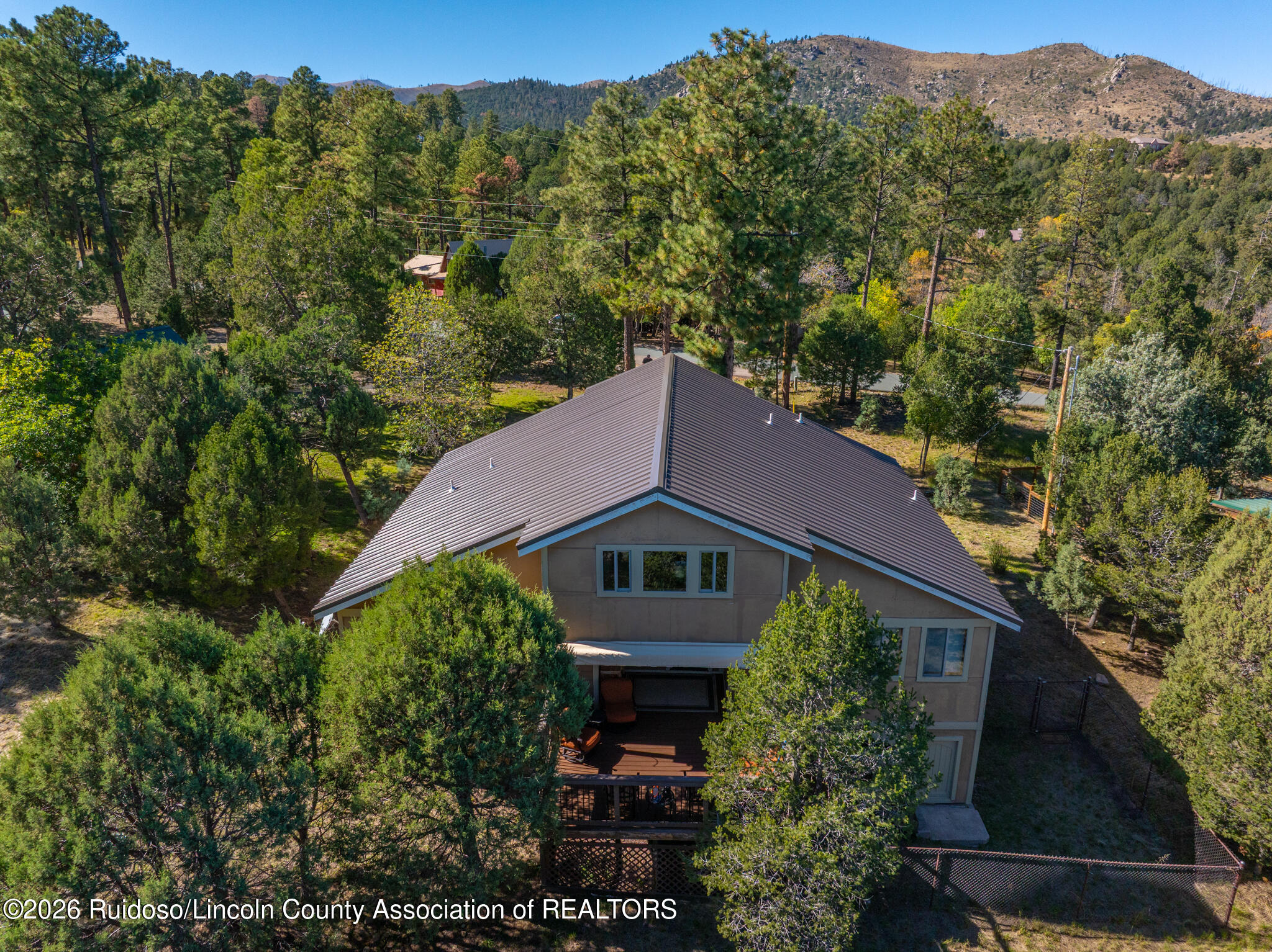 135 Sun Mountain Loop