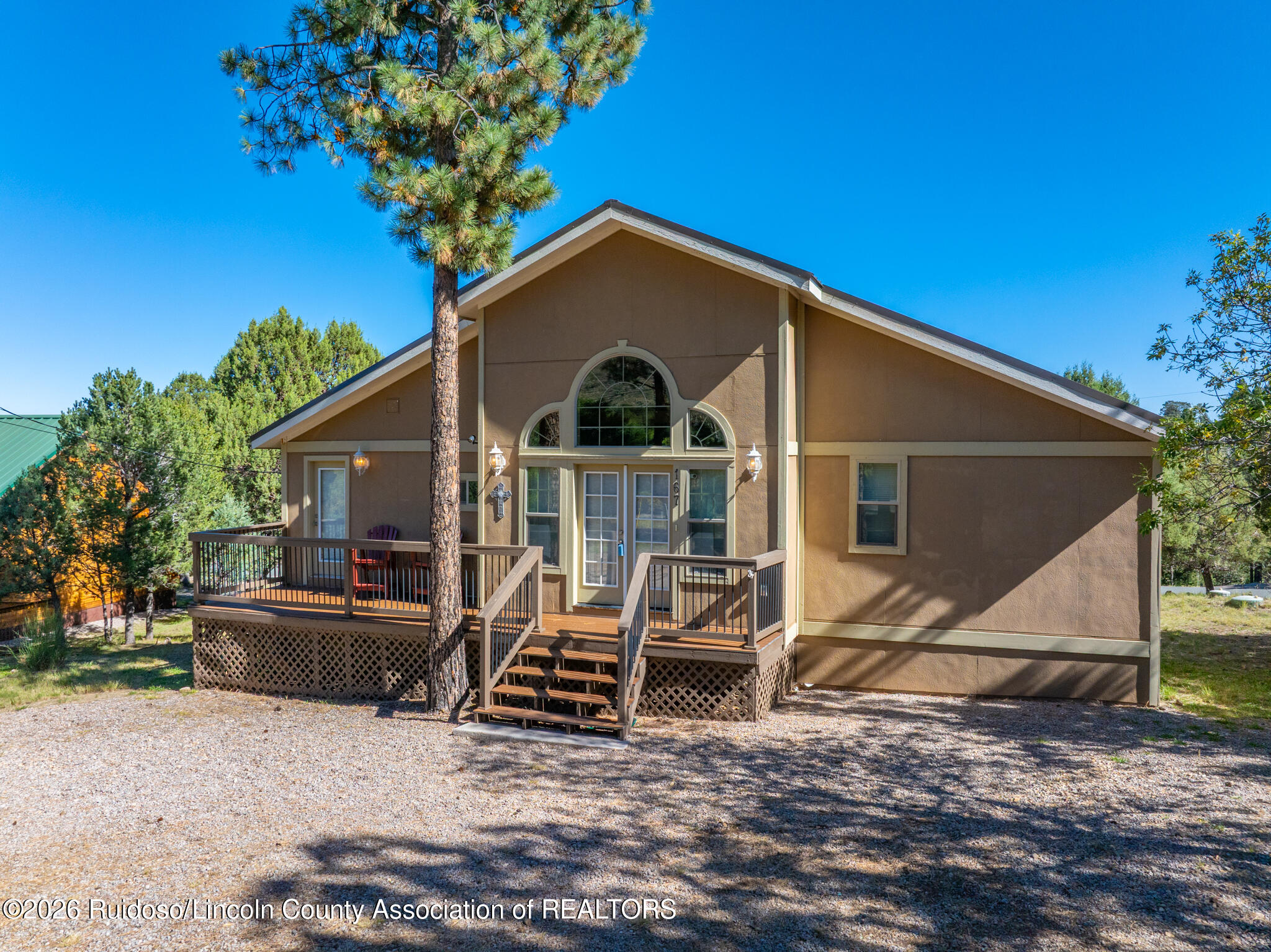 135 Sun Mountain Loop