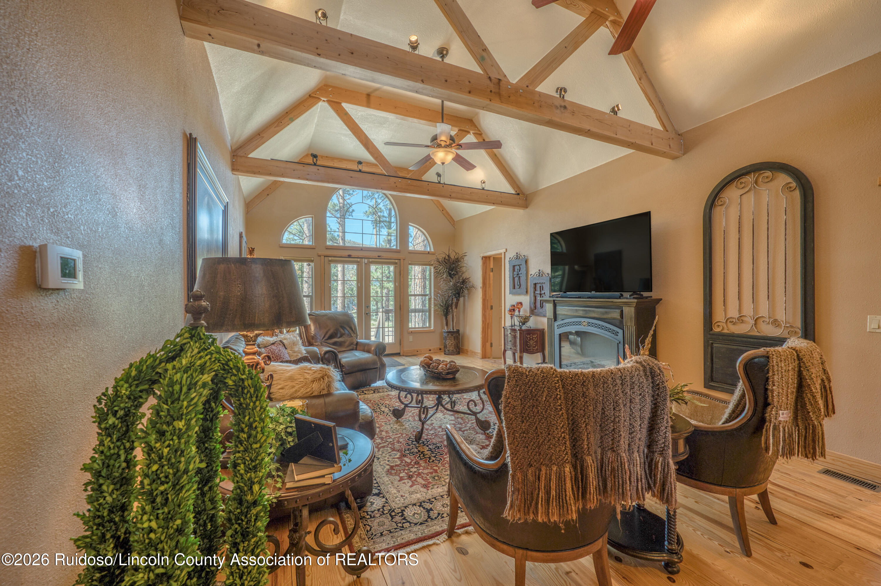 135 Sun Mountain Loop