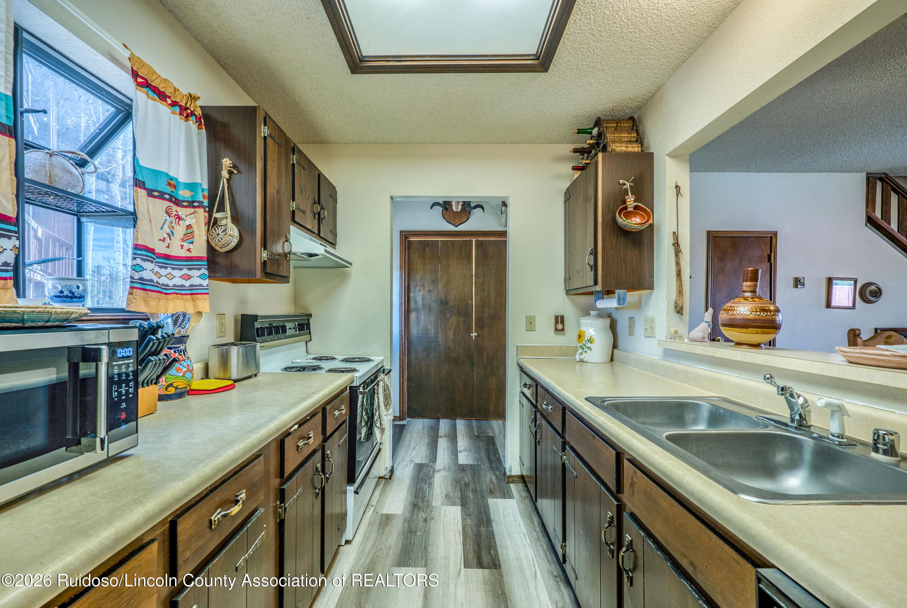 106 Granite Court B