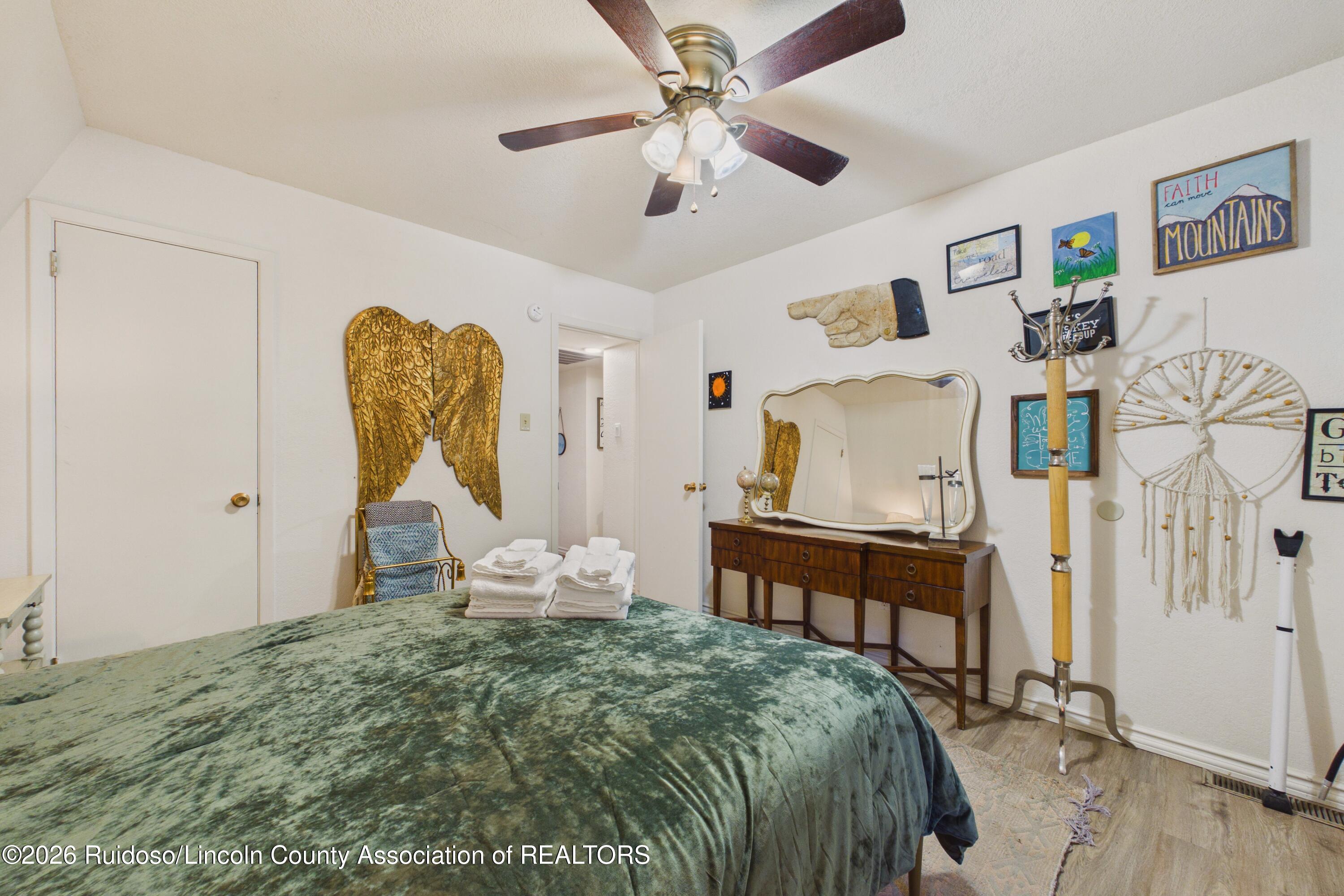 555 2nd Street