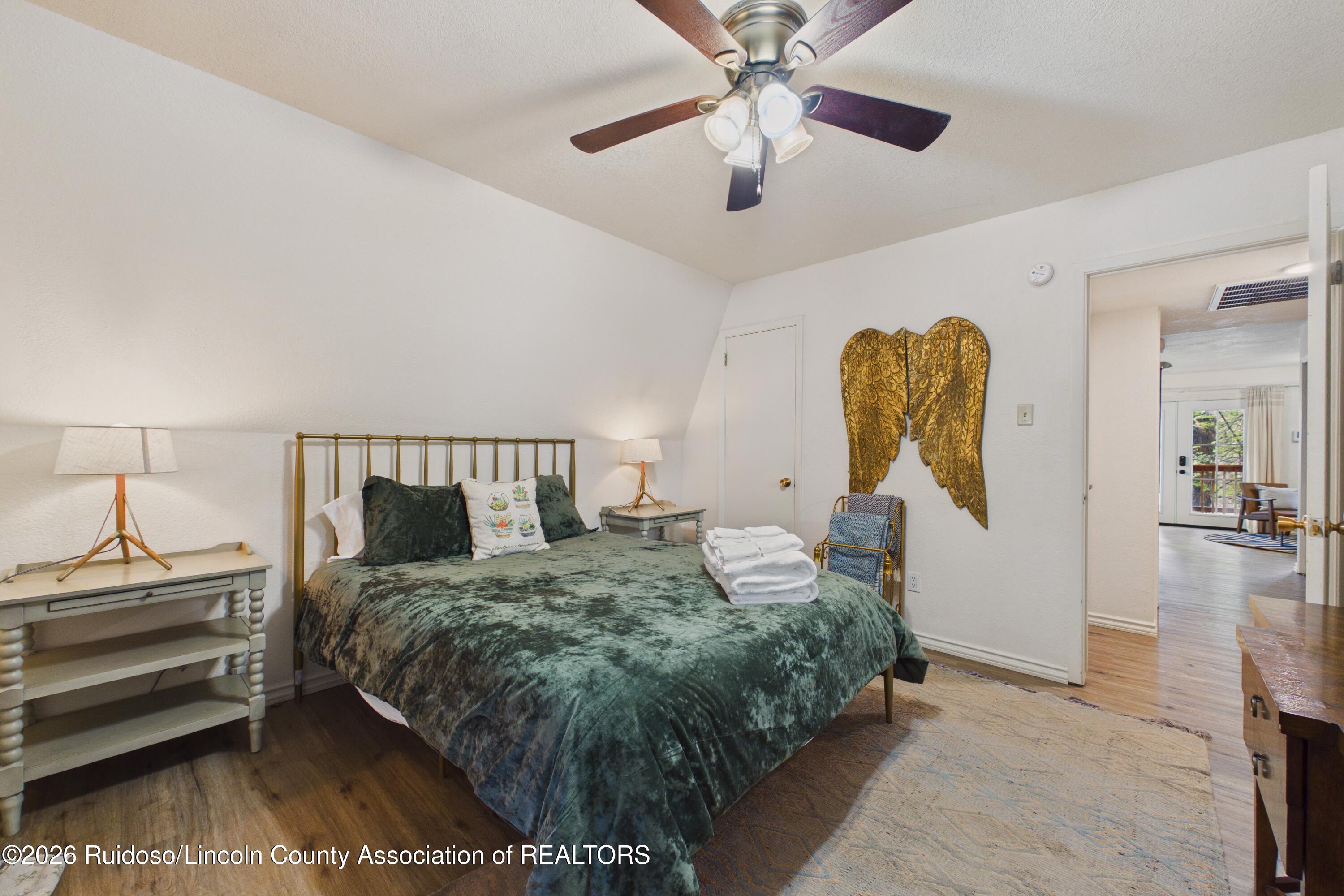 555 2nd Street