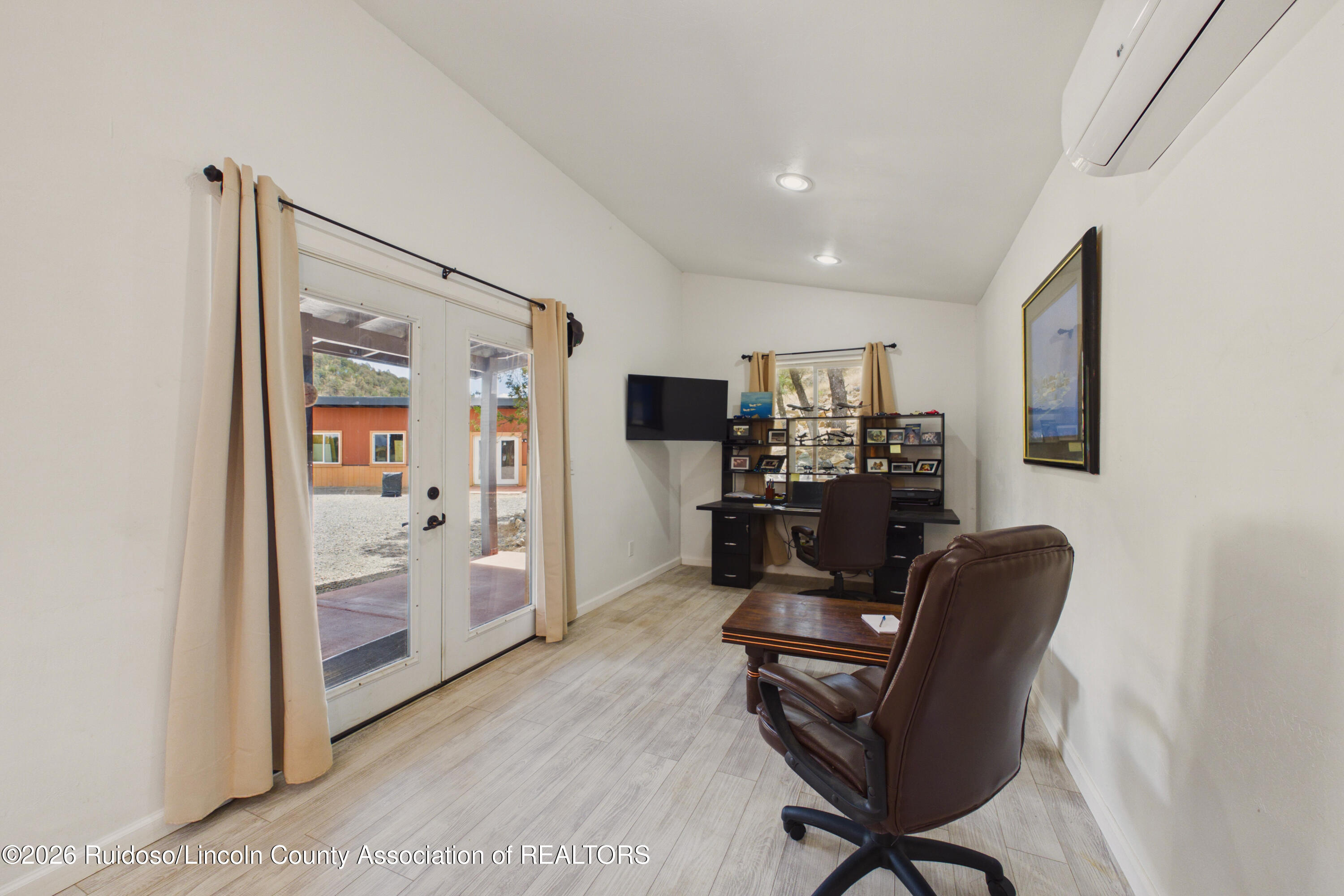 353 Sandesta Drive