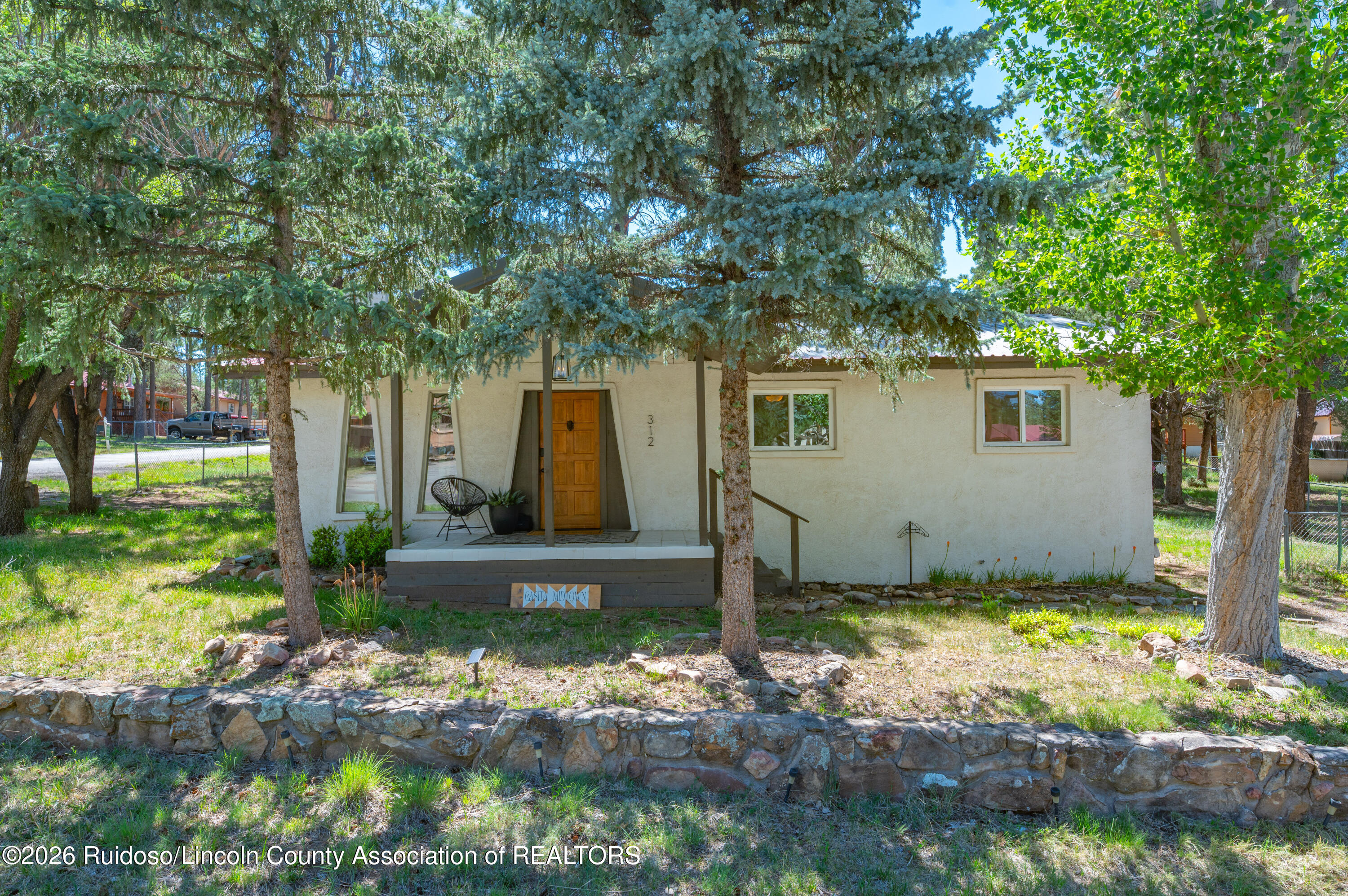 312 Grindstone Canyon Road