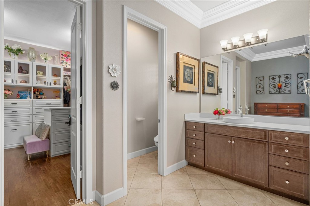 5657 Orion Place