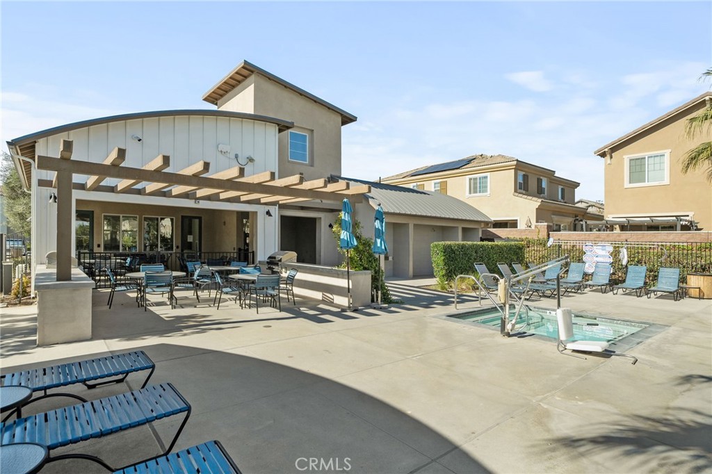 16051 Voyager Avenue