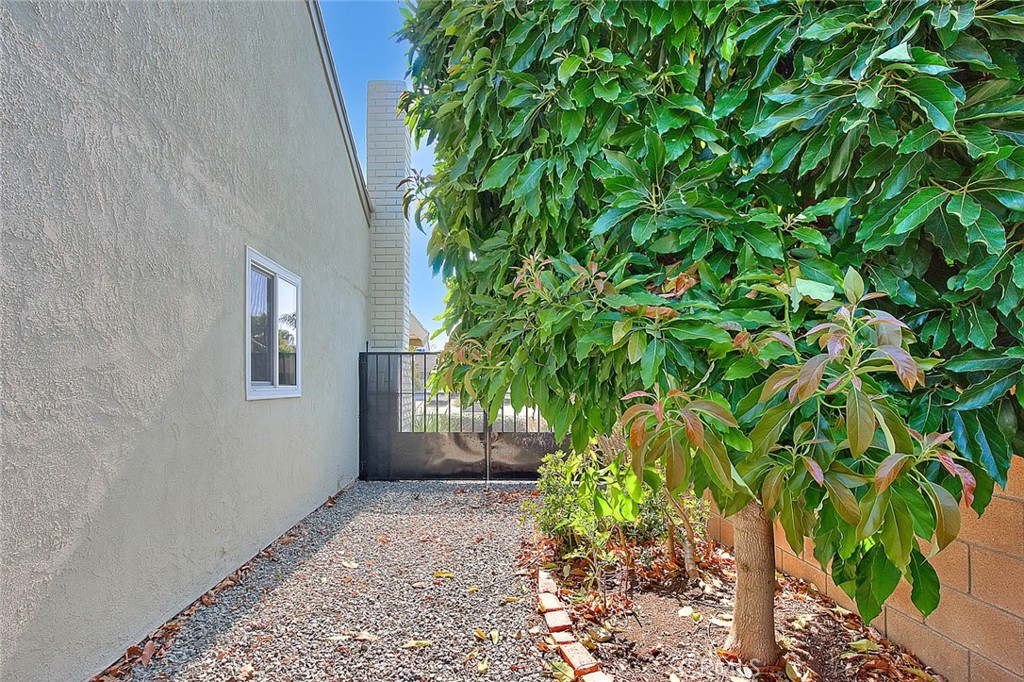 12987 Falcon Place