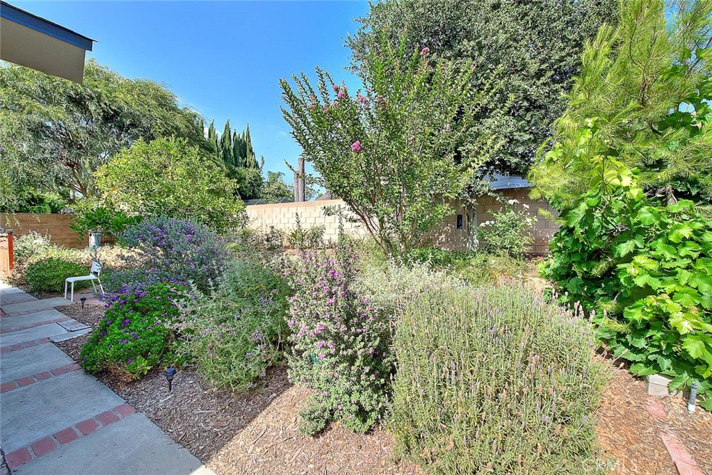 12987 Falcon Place