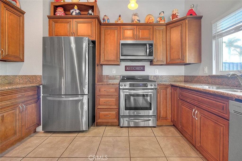 12987 Falcon Place