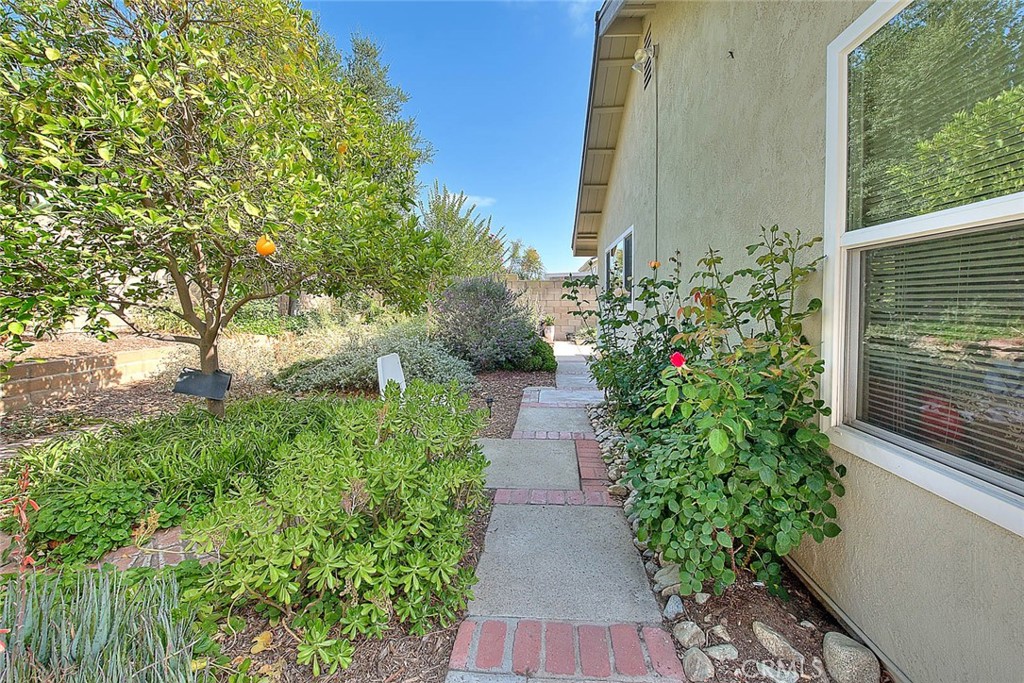 12987 Falcon Place