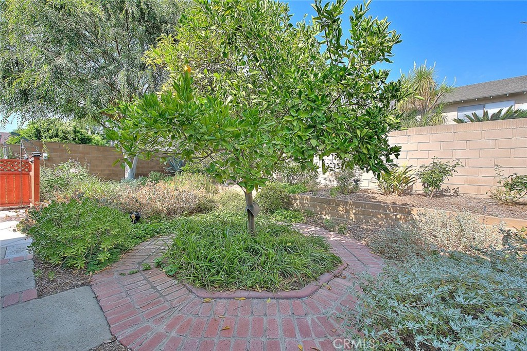 12987 Falcon Place
