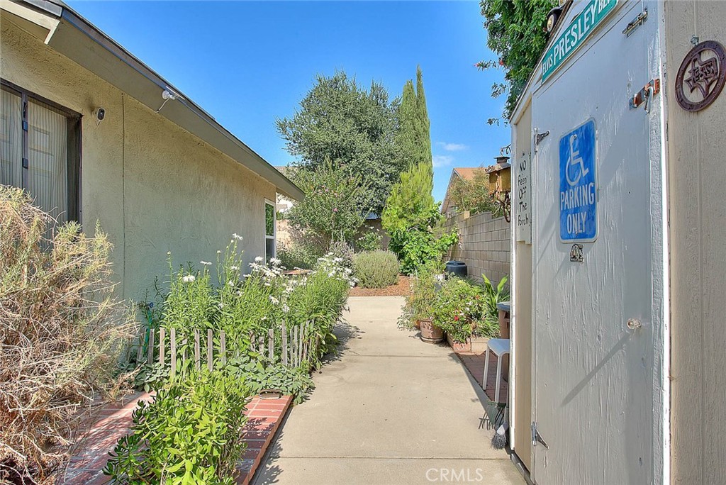 12987 Falcon Place