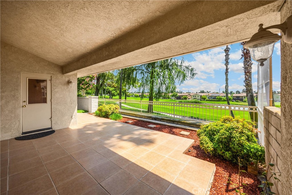 1274 Upland Hills Drive N