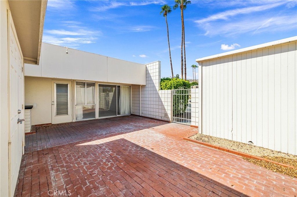 423 Sandpiper Street