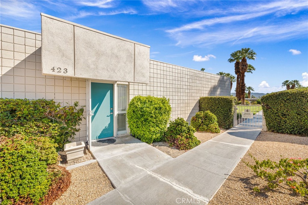 423 Sandpiper Street