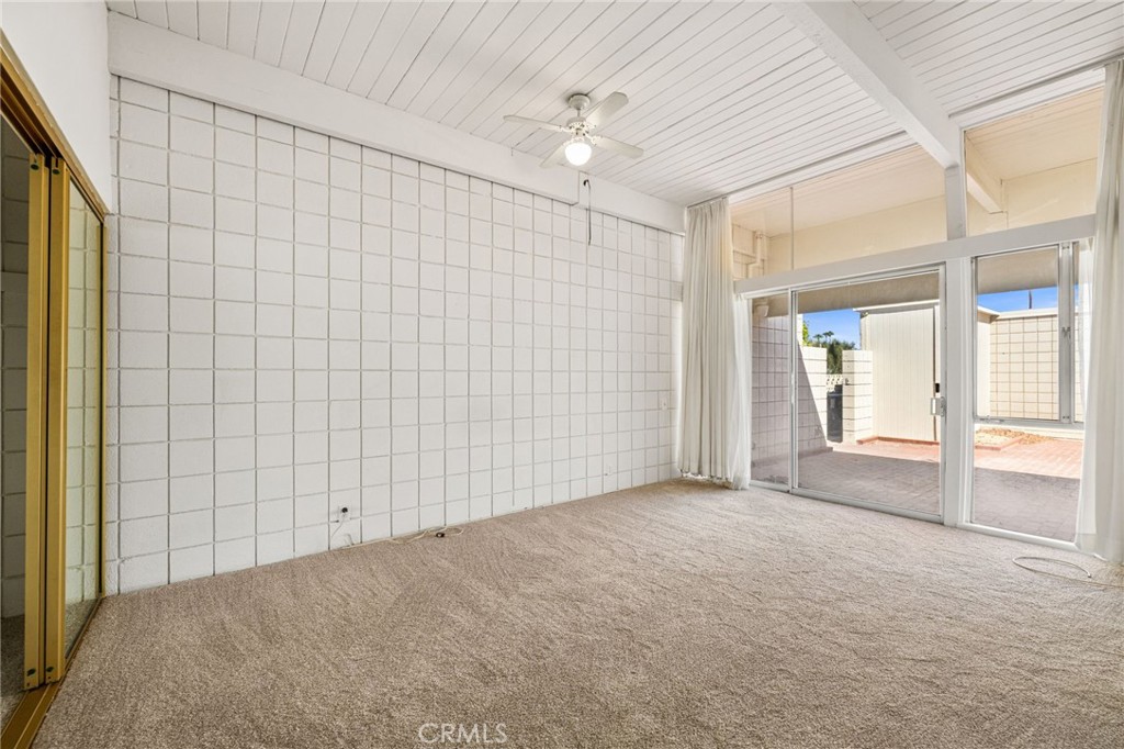 423 Sandpiper Street