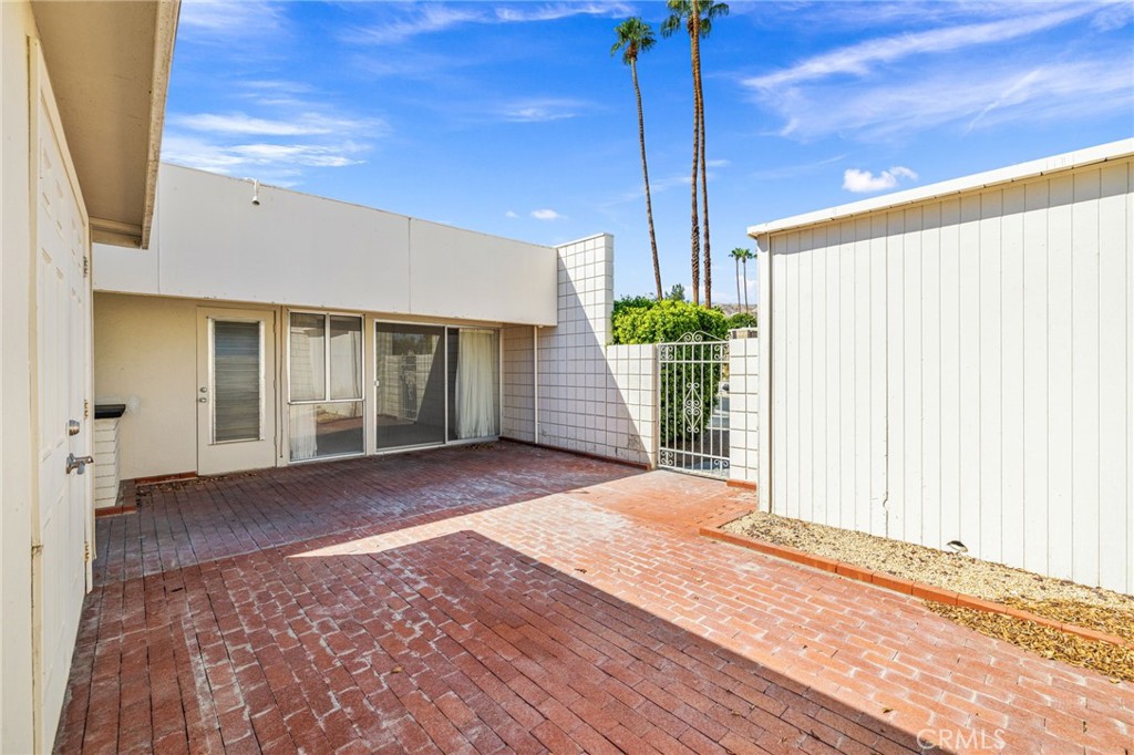 423 Sandpiper Street