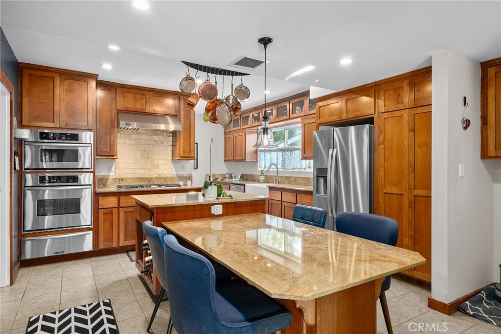 519 N 8th
