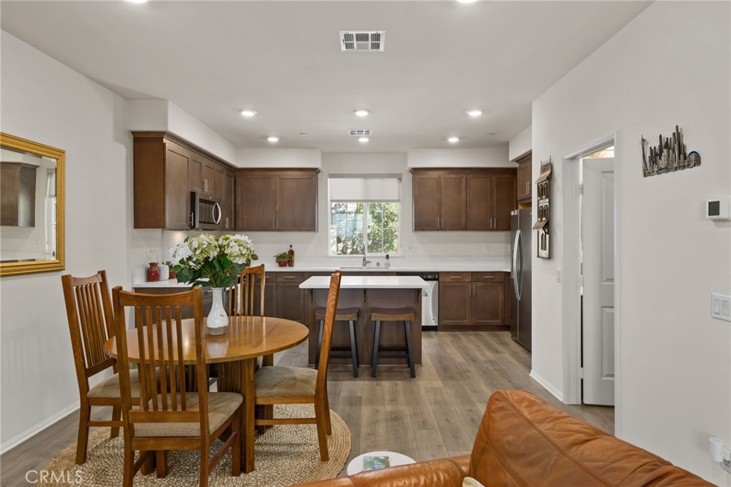 12238 Veranda