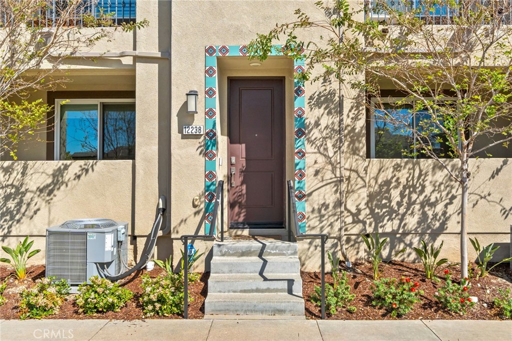 12238 Veranda