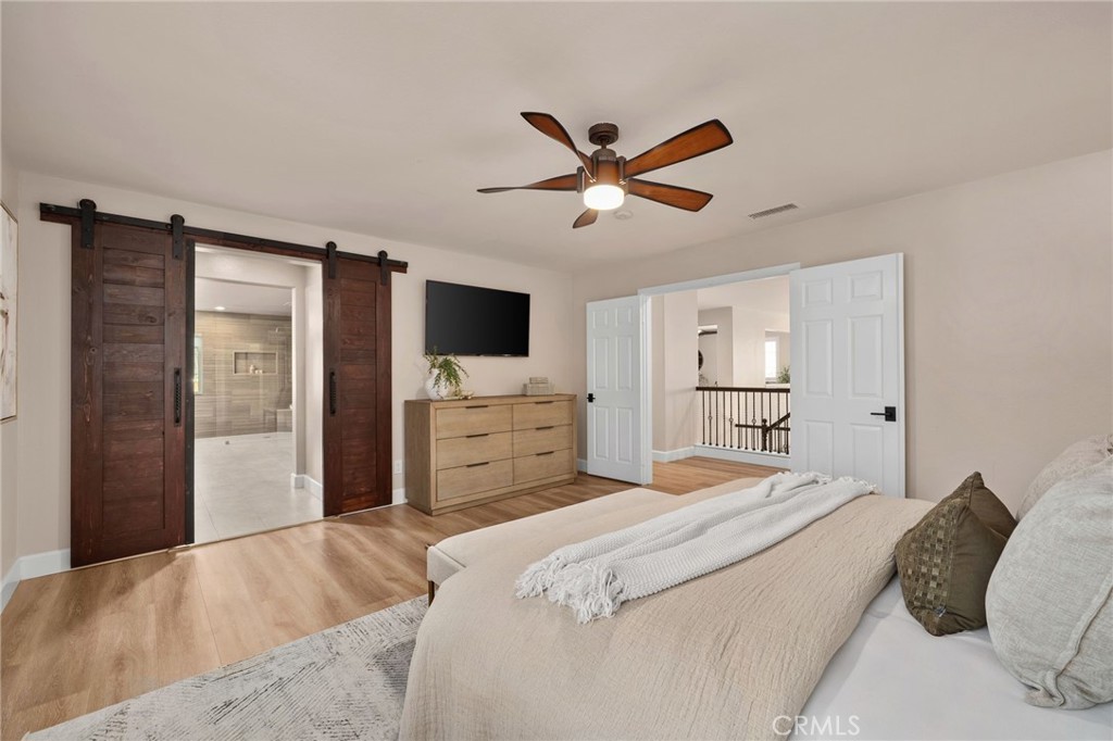 5725 Newmarket