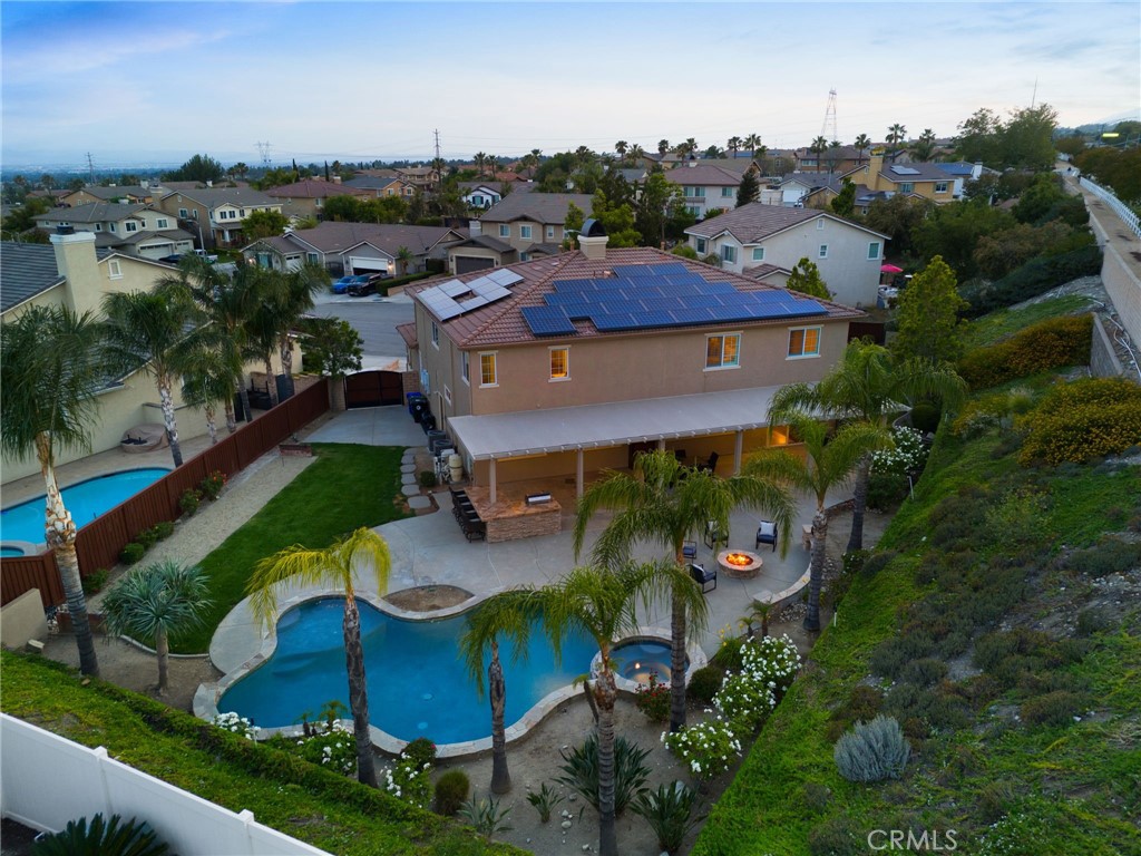 5725 Newmarket