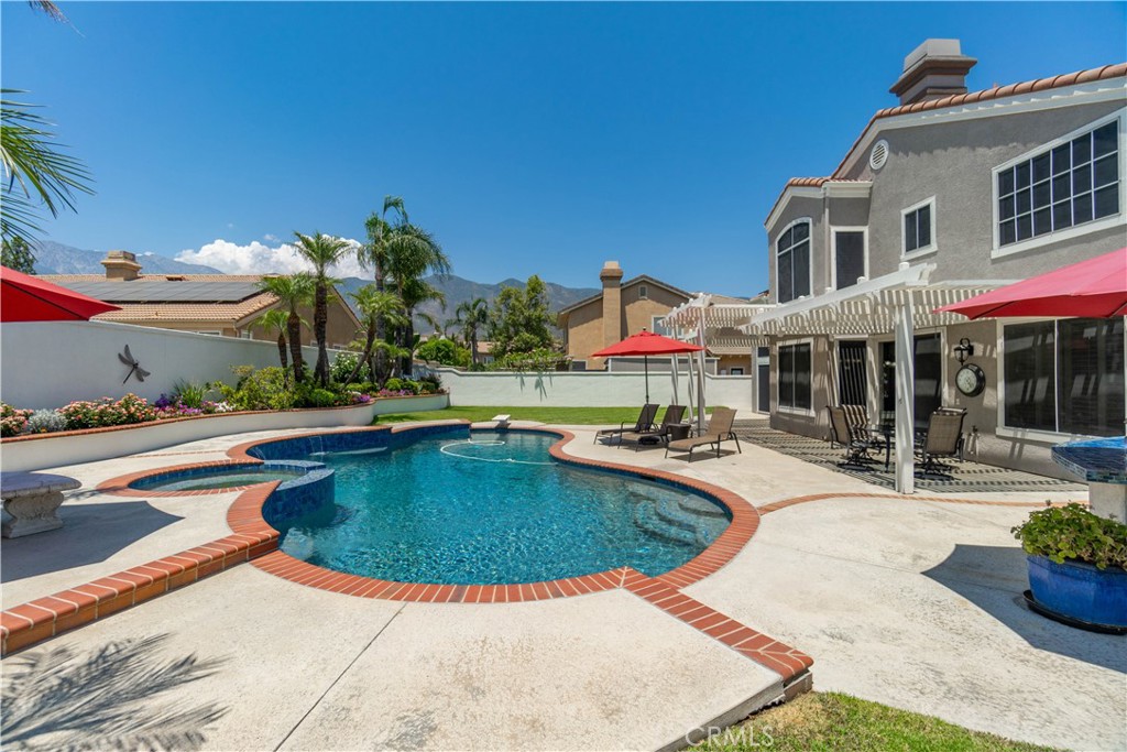5688 Pasadena Court
