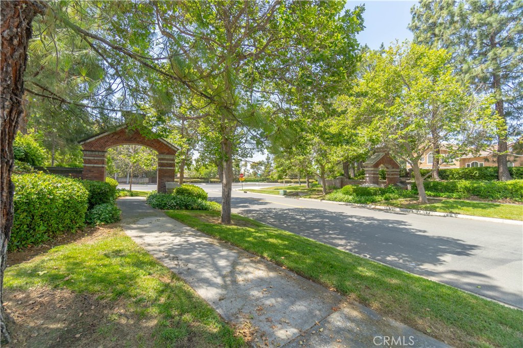 5688 Pasadena Court