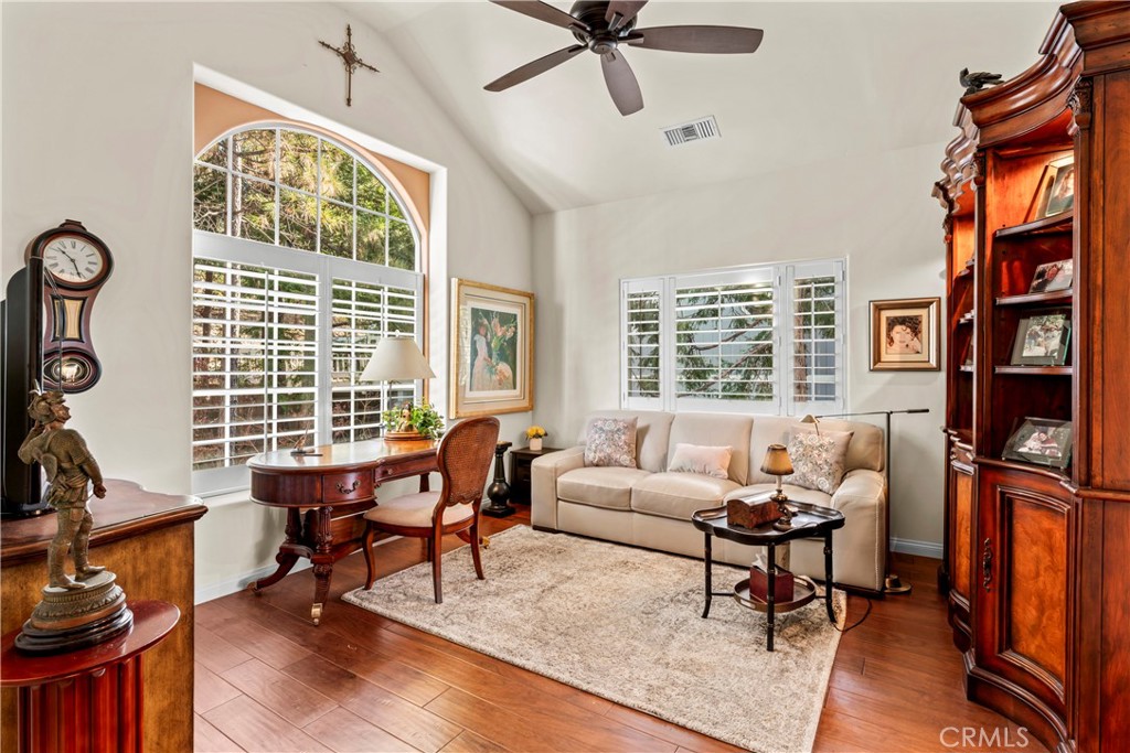 380 Pioneer Road