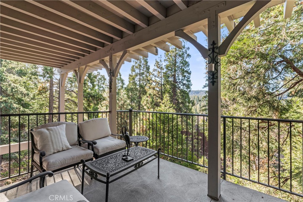 380 Pioneer Road