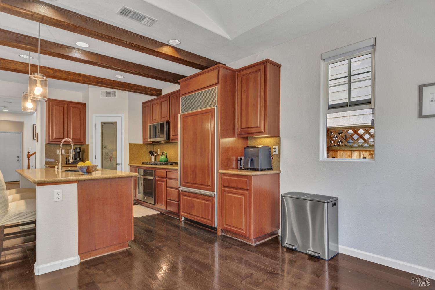 8004 Carlisle Way