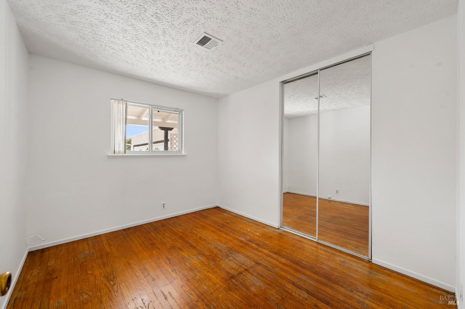 456 Pomona Ave