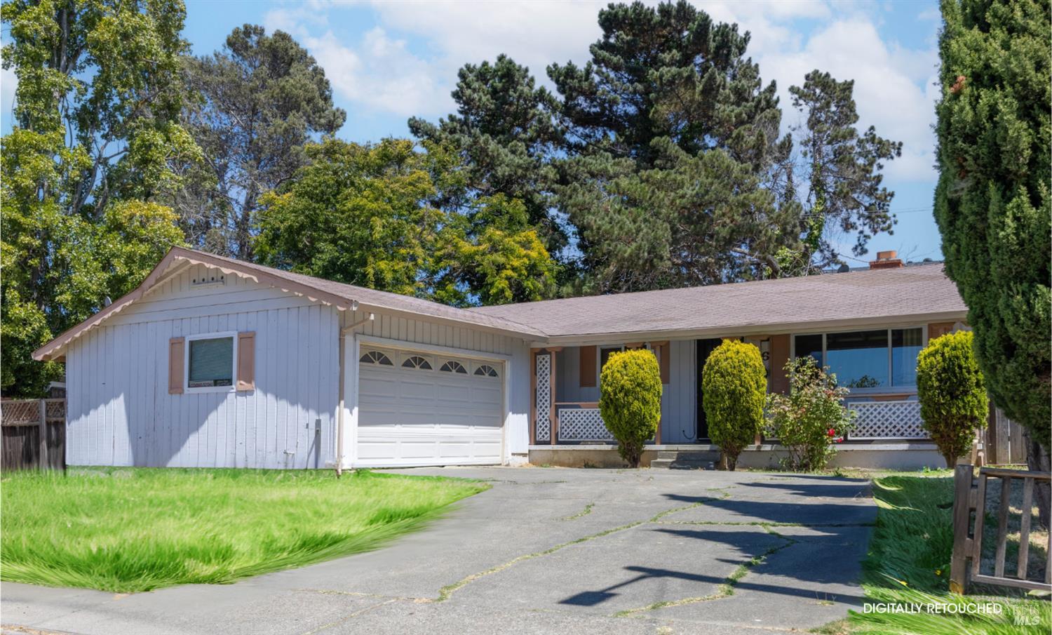 456 Pomona Ave