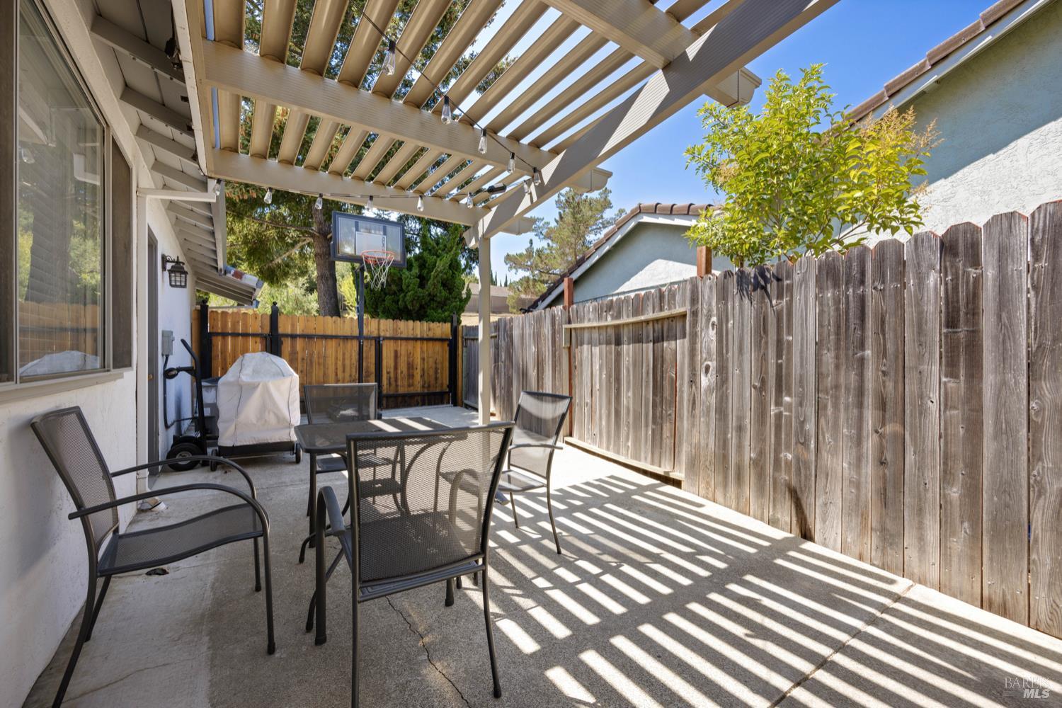 310 Sunrise Way