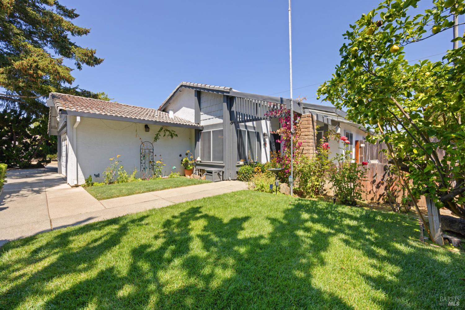 310 Sunrise Way