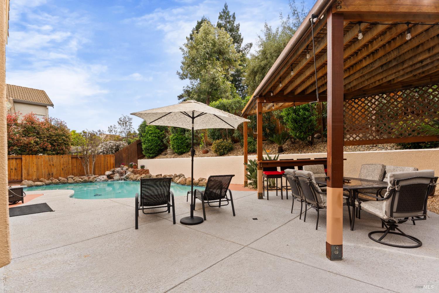 976 Cashel Circle